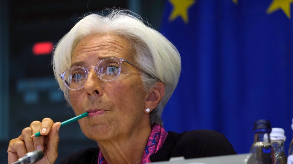 Christine Lagarde veut (encore) réglementer le "funny business" du Bitcoin