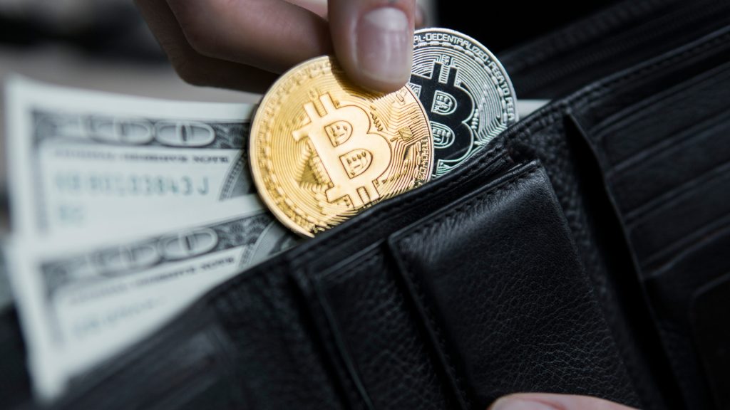 Le Bitcoin va devenir un moyen de paiement… et ça va aller très vite !